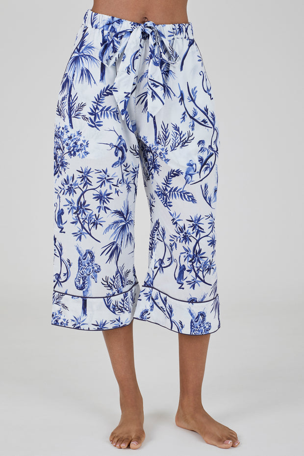 Luxurious organic cotton cropped pyjama bottoms